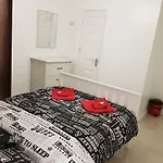 Taj Suite