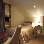 Bentley Tower Hotel