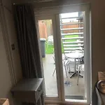 Private Double Room With Garden