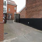 Toothbrush Apartments - Central Ipswich - Gipping Mews