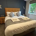 Woolverstone Marina And Lodge Park
