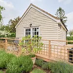 Rector\'S Retreat