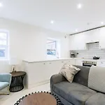 Modern 1 Bedroom Apartment In Central Ipswich