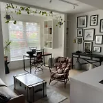 Luxury 1 Bed Ipswich Marina Apartment Free Parking