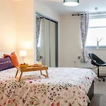 Ipswich Marina1 2 Bed2Bath Apt