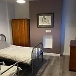 2 Bedroom Town Apartment