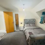 Comfortable Double Rooms In A Beautiful House