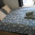 Central Ensuite Guest Room
