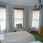 Alpine Villa Guest House