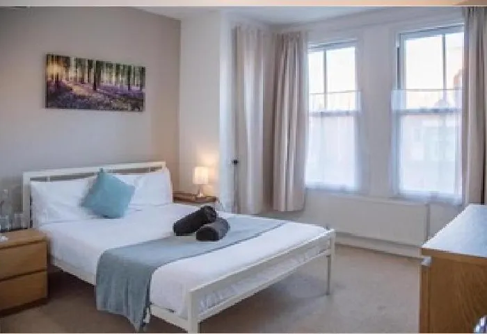 En-Suite Room - Central Location - Room 7