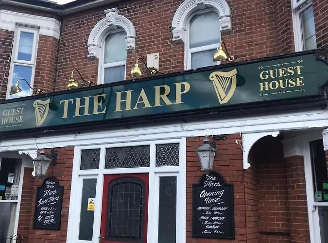 The Harp Freehouse And Guesthouse