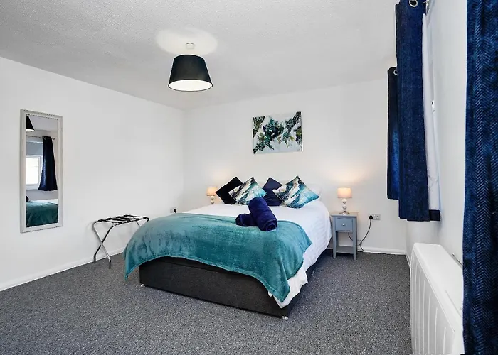 Springland Close