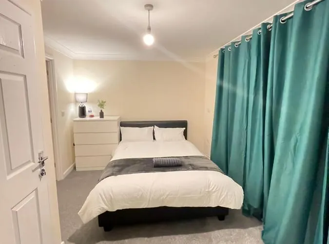 Relaxing Double Rooms In A Beautiful House