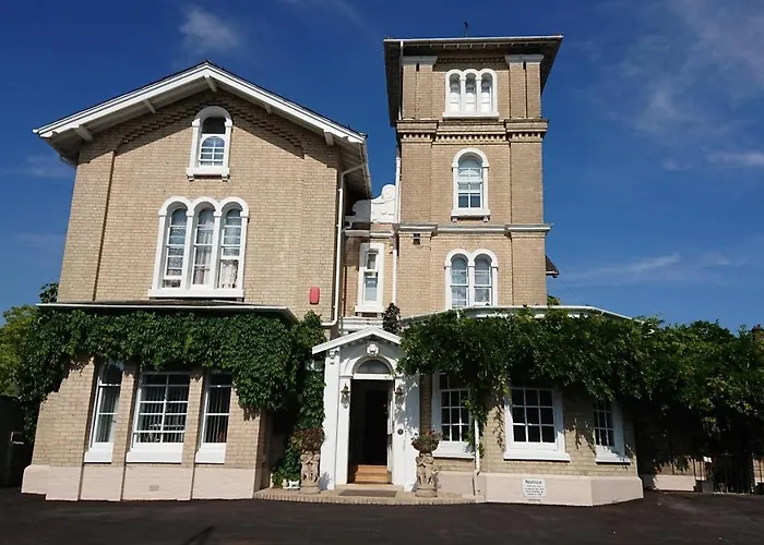 Bentley Tower Hotel