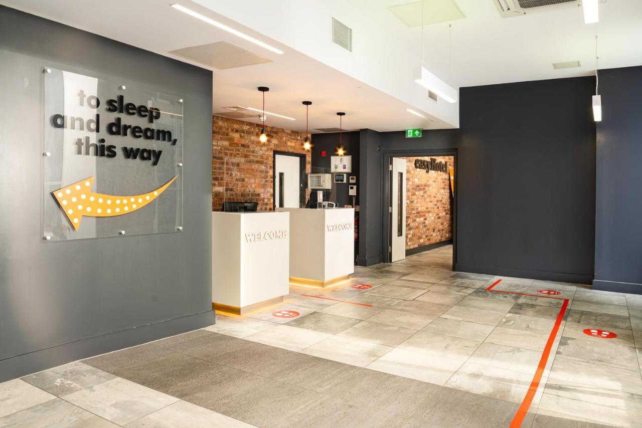 Hotel Easyhotel 3*
