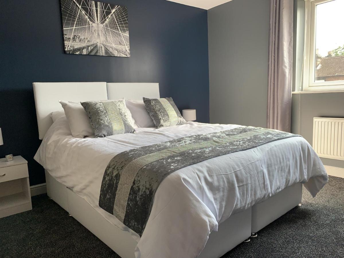 Toothbrush - - Nr Train Station Ipswich