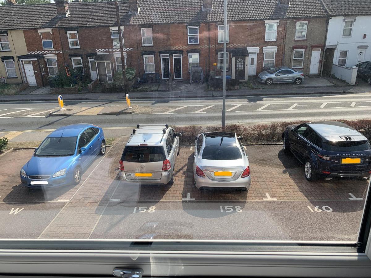 Apartment Toothbrush - - Nr Train Station Ipswich