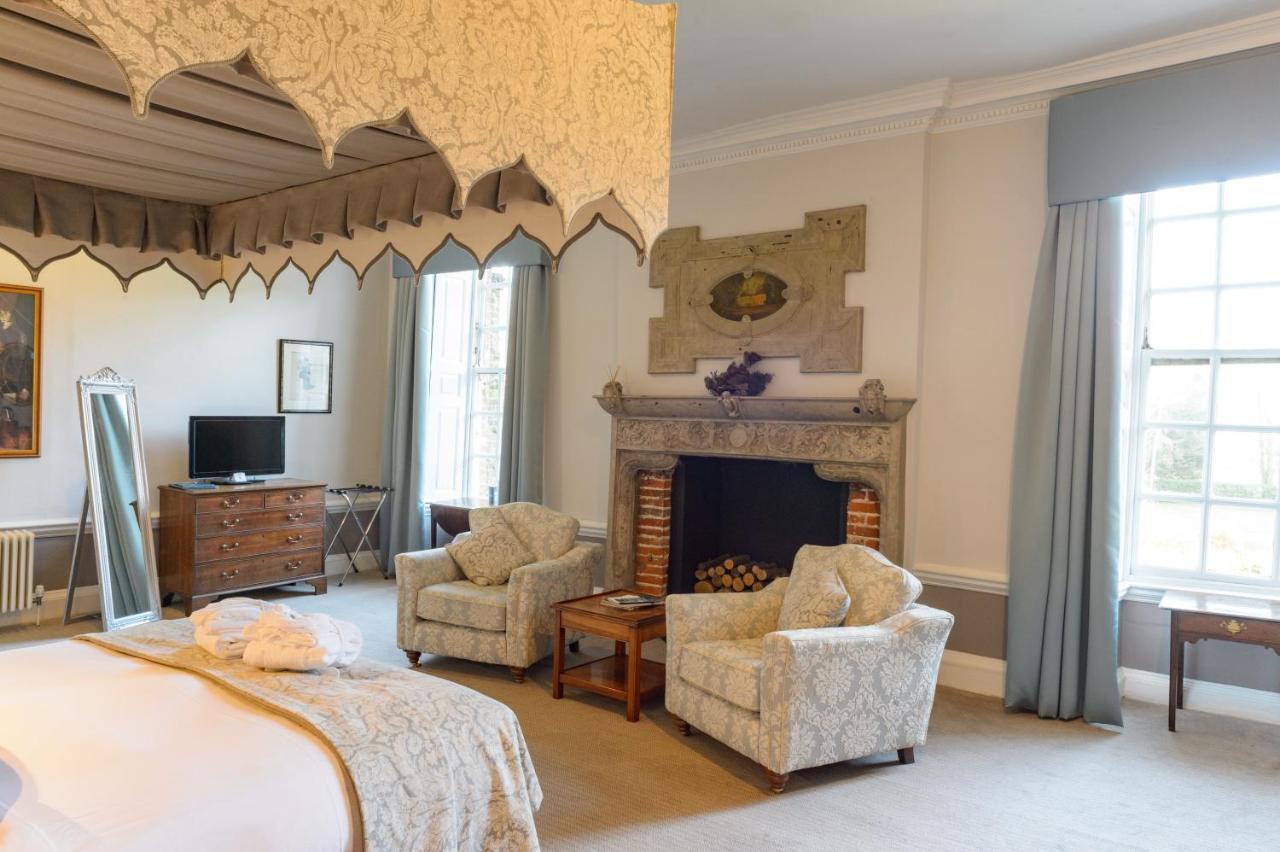 Hintlesham Hall Hotel 4*