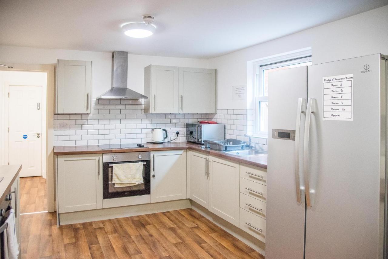En-suite - Central Location - 7