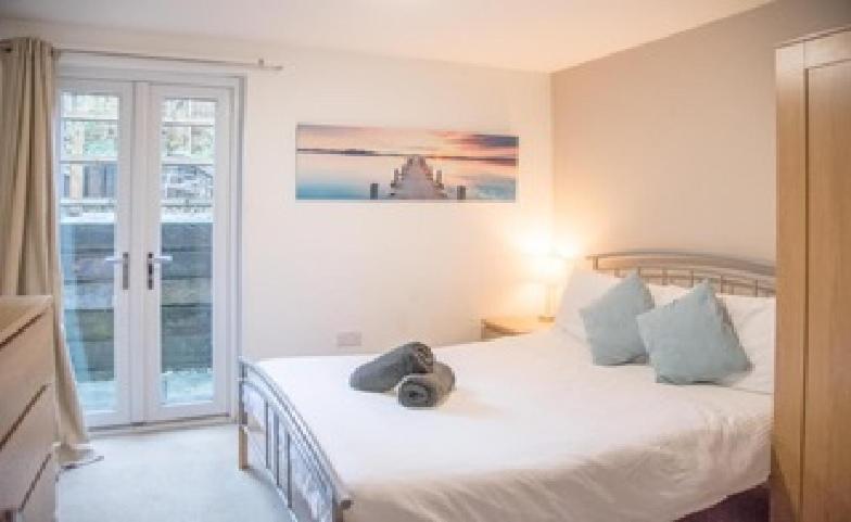 En-suite - Private Patio! Guest house Ipswich