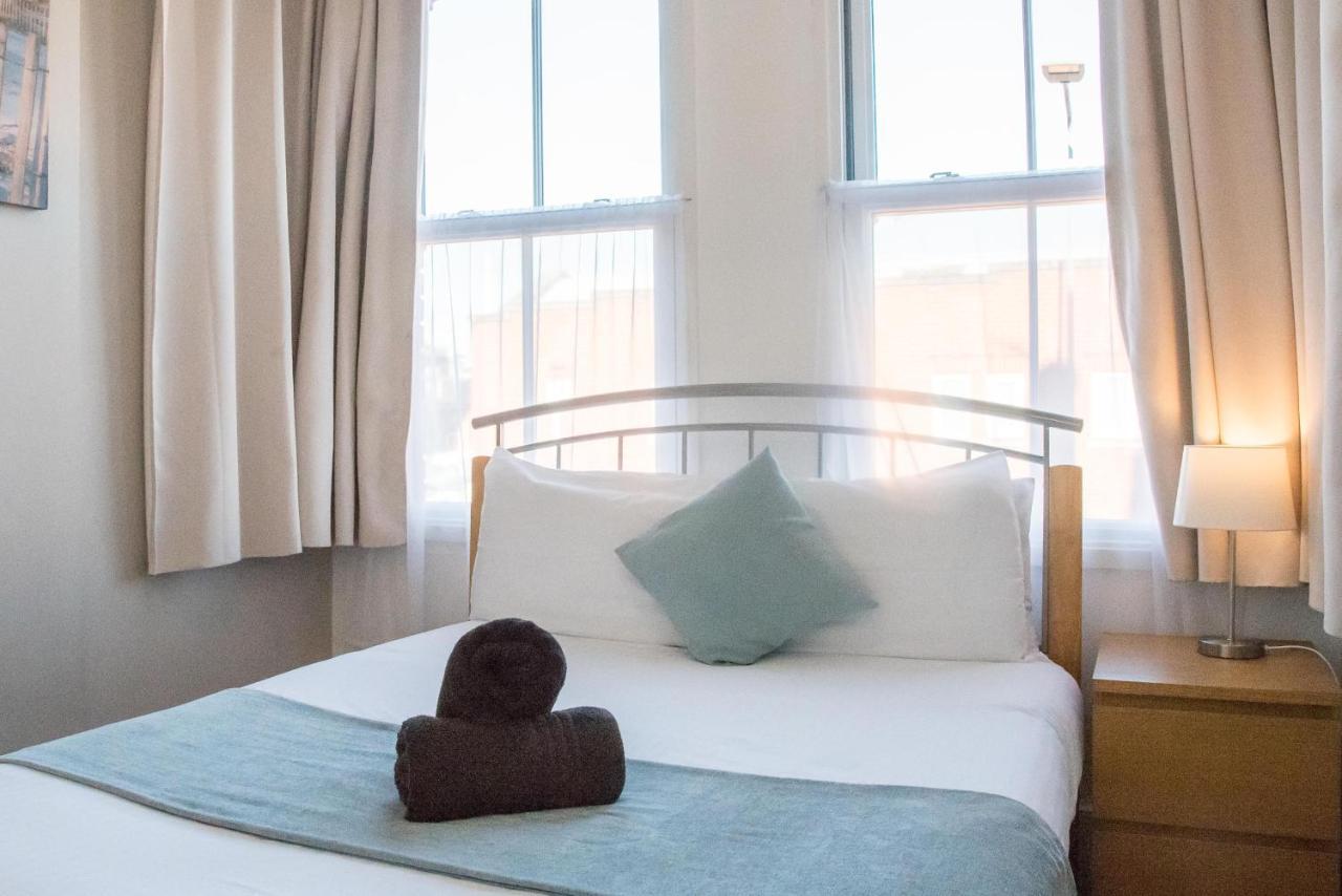 En-suite - Central Location - 7