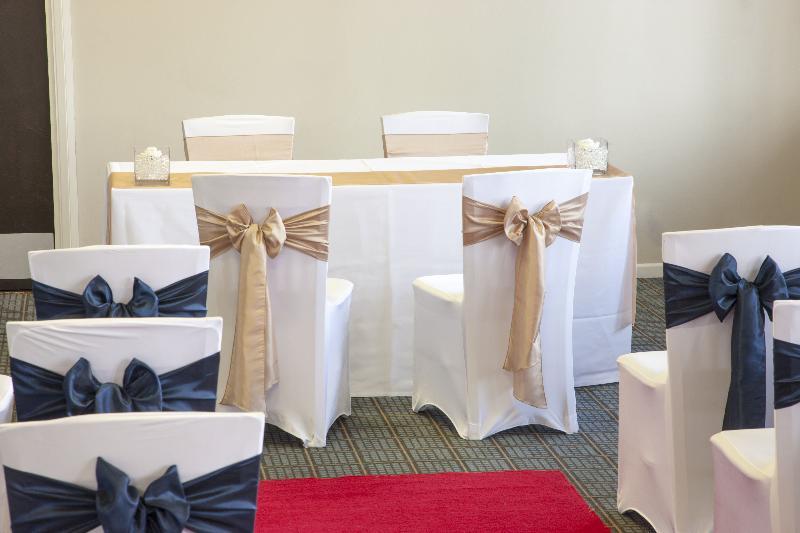 Hotel By Ihg Ipswich