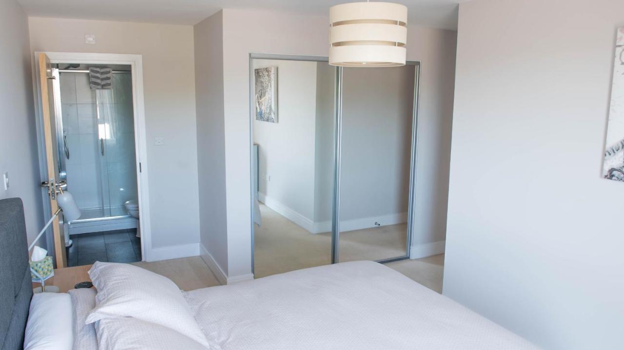 Apartment Toothbrush - Waterfront - Anchor St *
