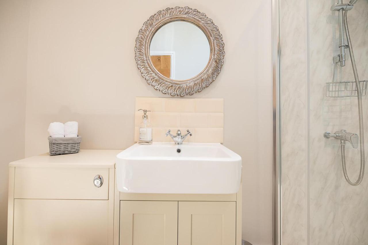 Holiday home Chapel At Pond Hall Farm, Stunnning With Private Hot Tub, Hadleigh *