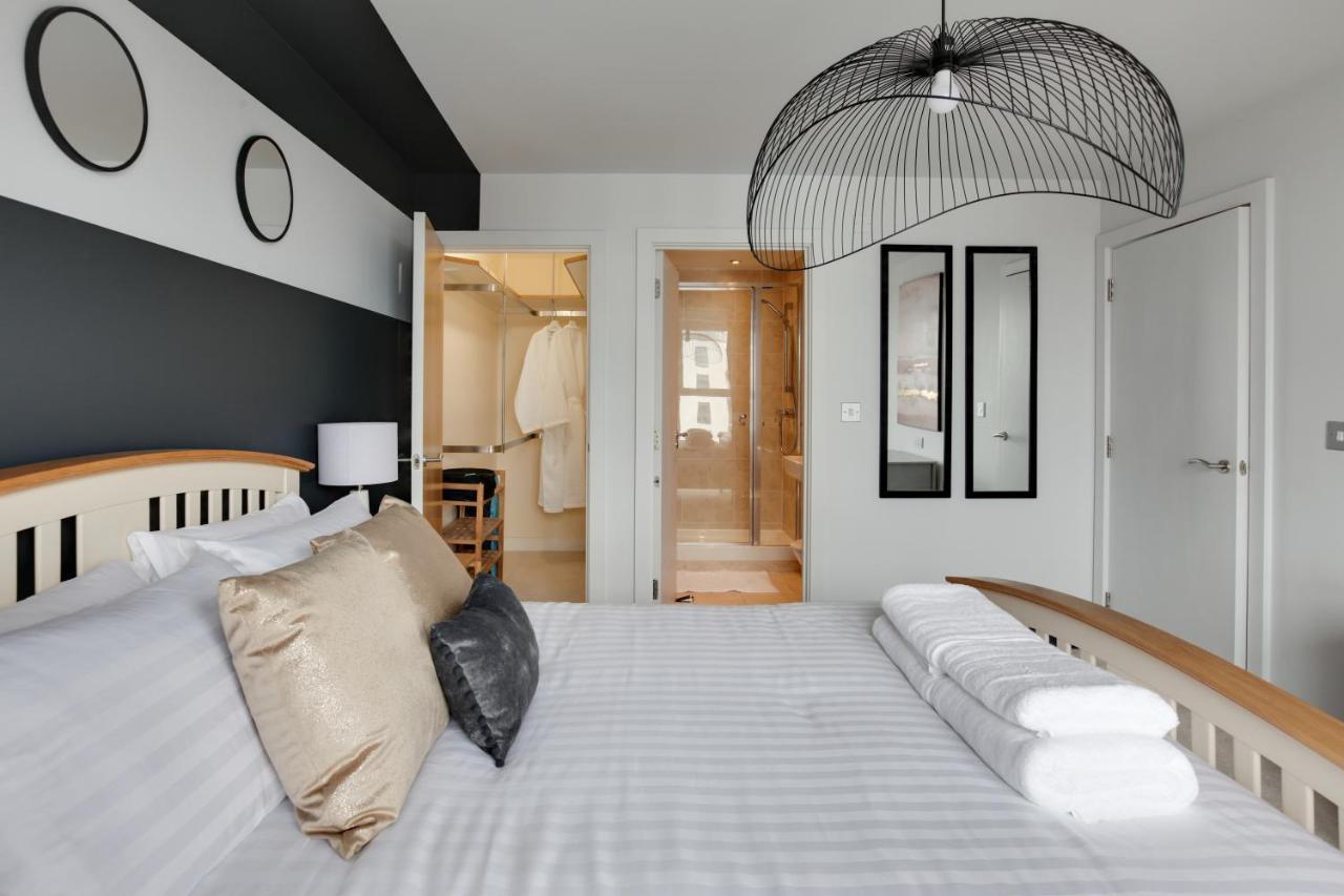 The Marina Penthouse Apartment *