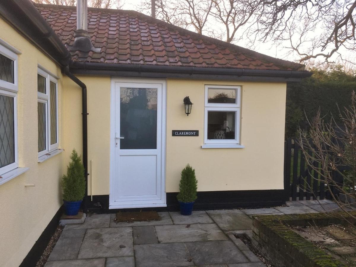 Bed & Breakfast Claremont 3*