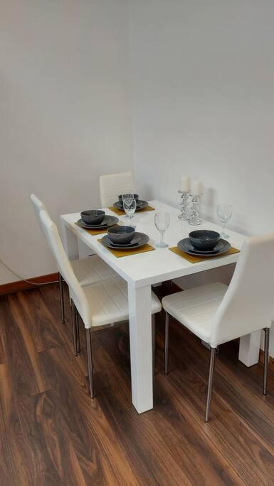 Modern And Spacious Two Bedroom Ipswich