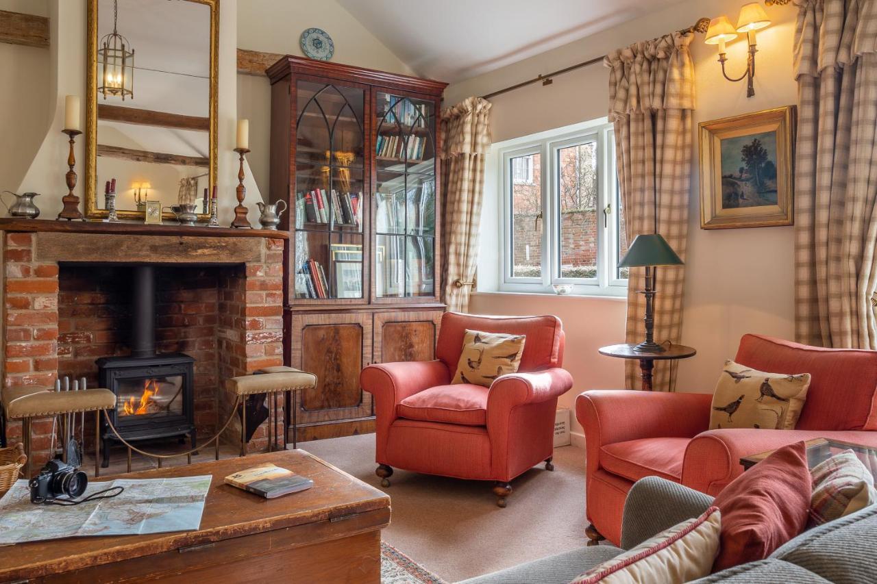 Holiday home Charming In Beautiful Countryside With A Boating - The Calf Pens