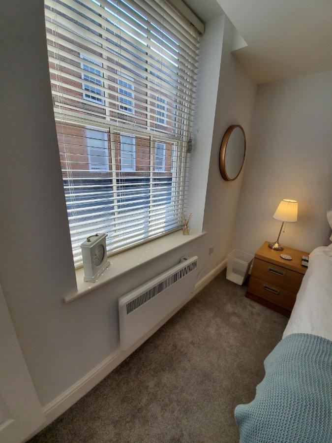Town Centre - 1 *