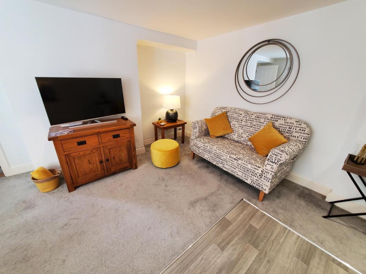 Town Centre 5 * Ipswich