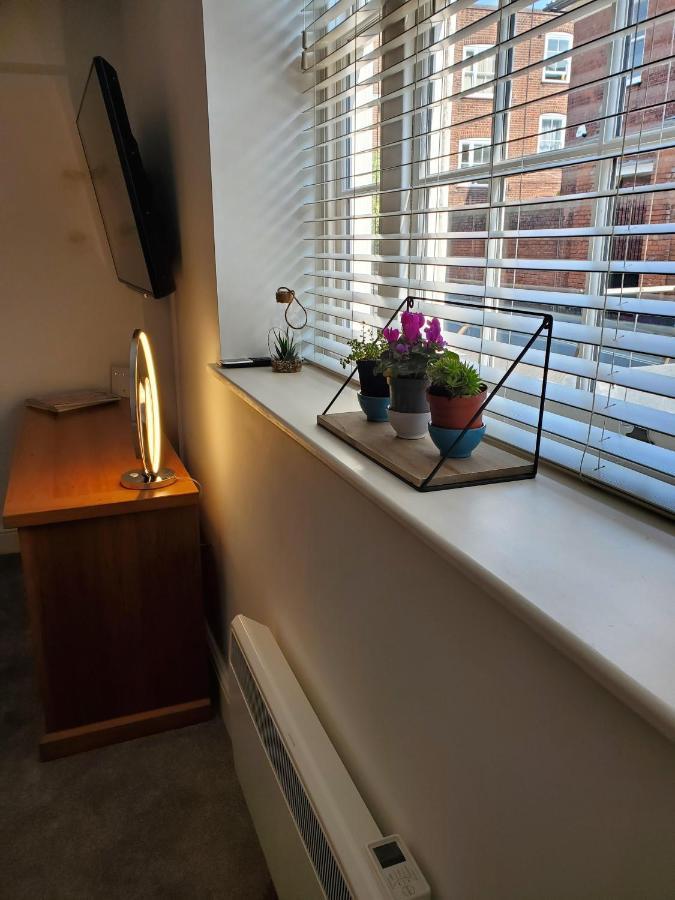 Town Centre - 1 Apartment