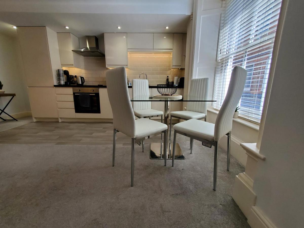 Town Centre 5 * Ipswich