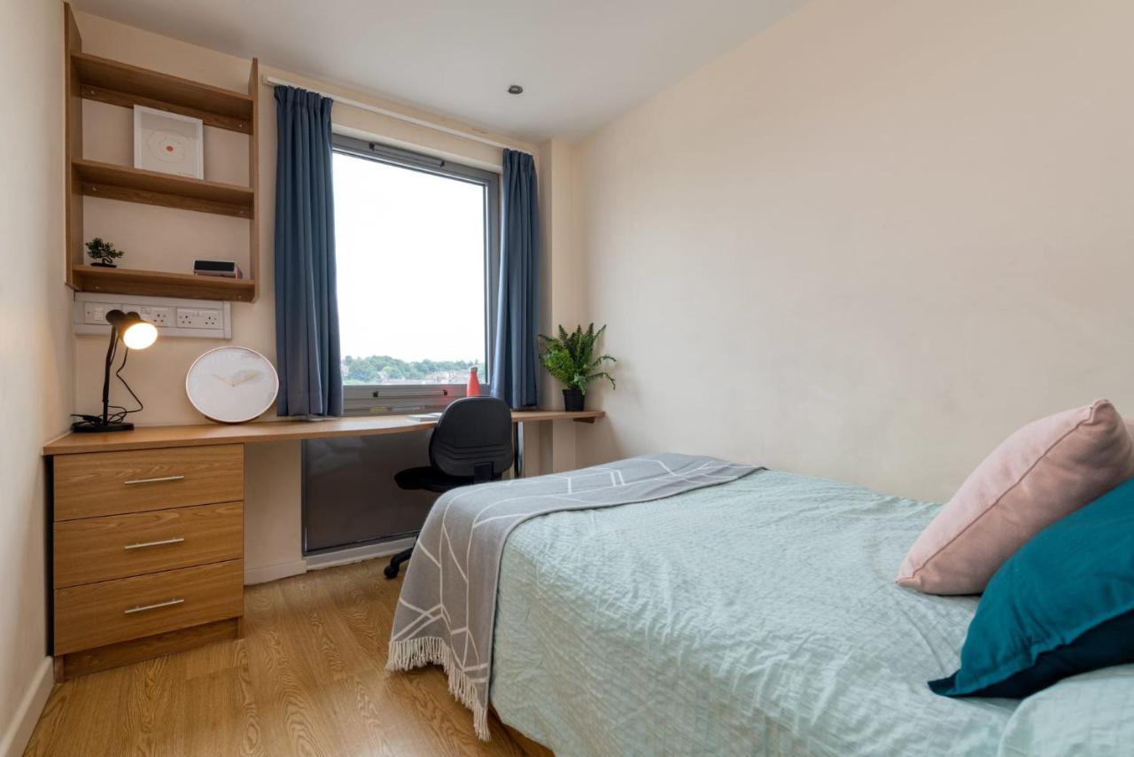 For Students Only Collegiate Athena Hall Ipswich Hostel