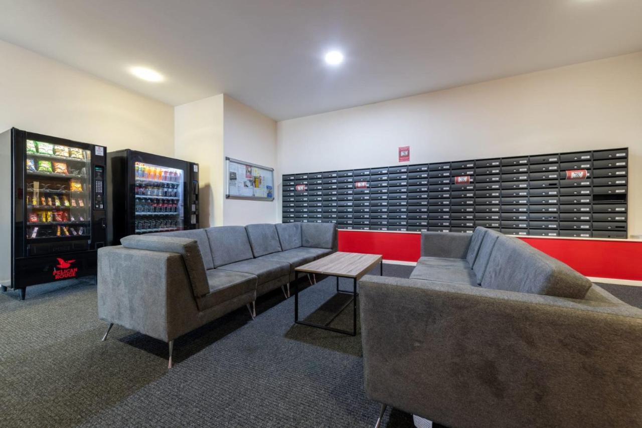 For Students Only Collegiate Athena Hall Ipswich Hostel *