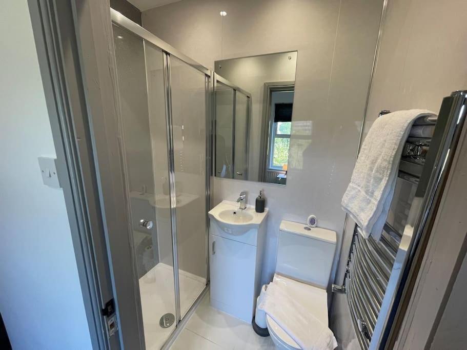 Ed Executive Apartment