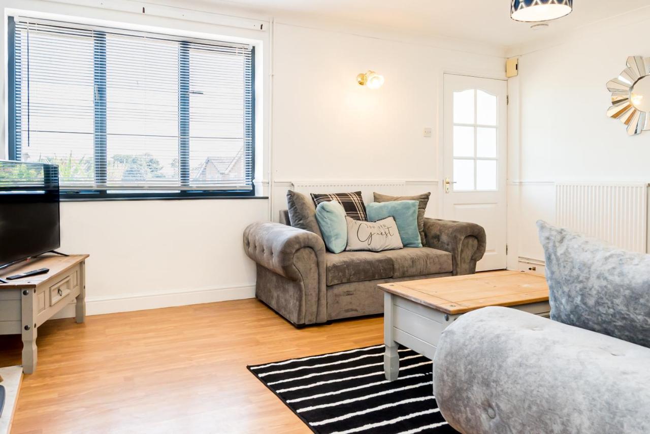 Private Parking&garden&contractor&families Apartment