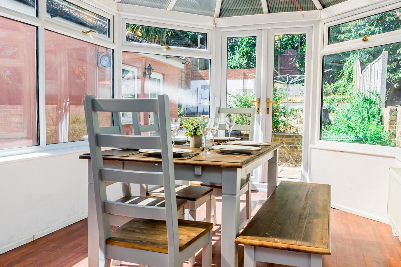 Private Parking&garden&contractor&families Ipswich