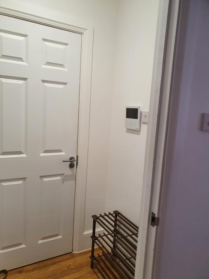 One Bedroom Flat *