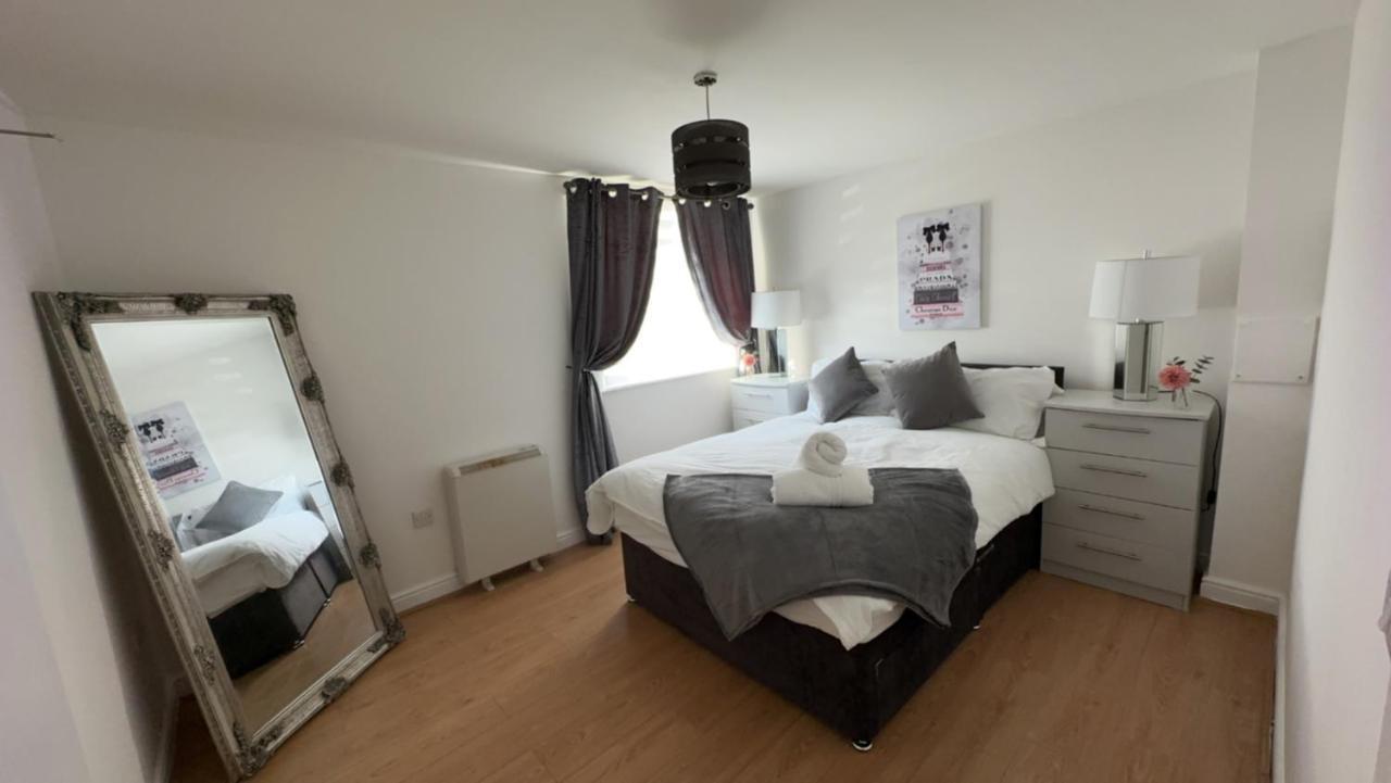 Waterfront Town Centre Apartment Ipswich