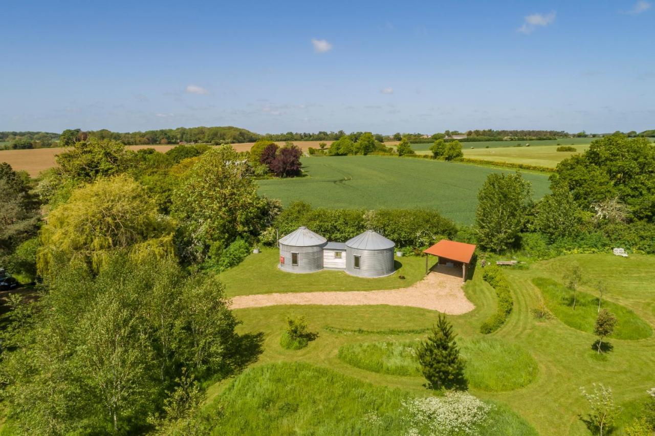 Extraordinarily Converted Grain Stores - The Silos Holiday home *