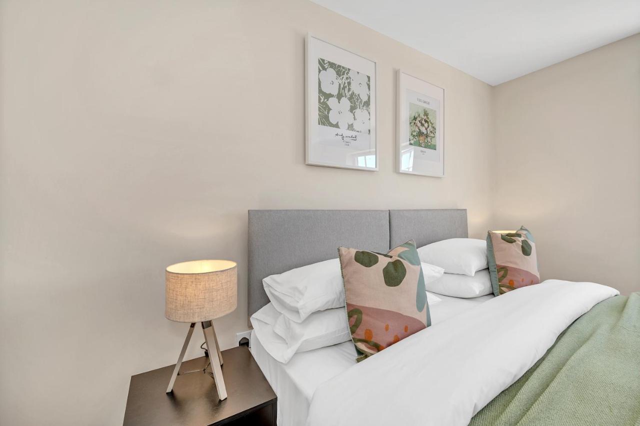 The Grange Luxe2 Holiday home *