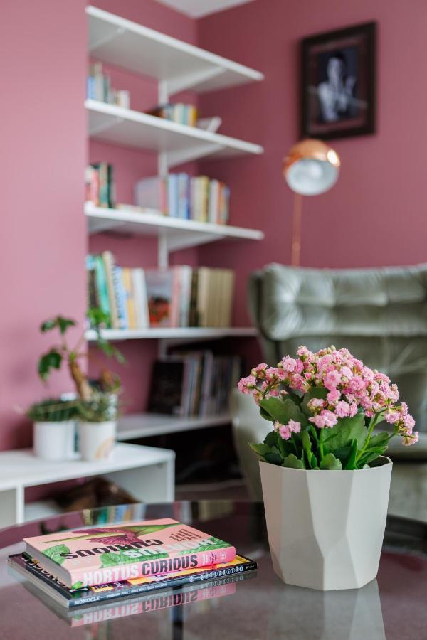 Suburban Hideaway In Suffolk Holiday home *