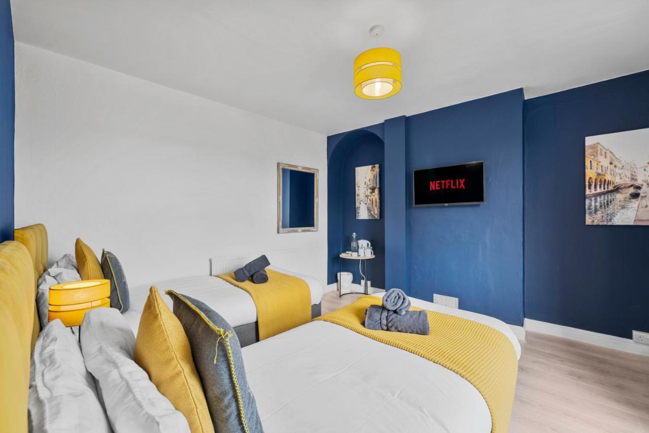 Newly Refurbished Gem - Games Guest house *