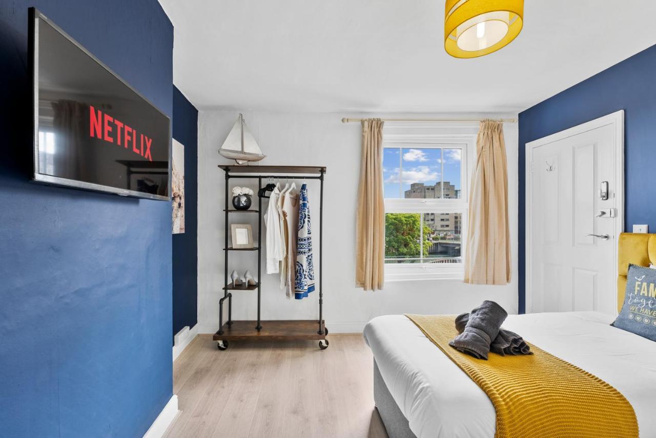 In Centre House With Kitchen, Lounge, Garden Hotel
