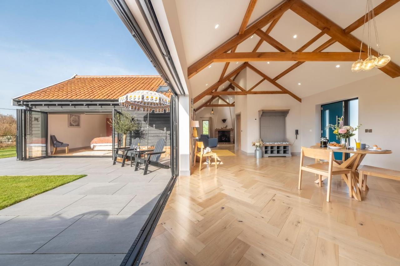 Large Immaculate Rural Conversion - The Milking Parlour Holiday home *
