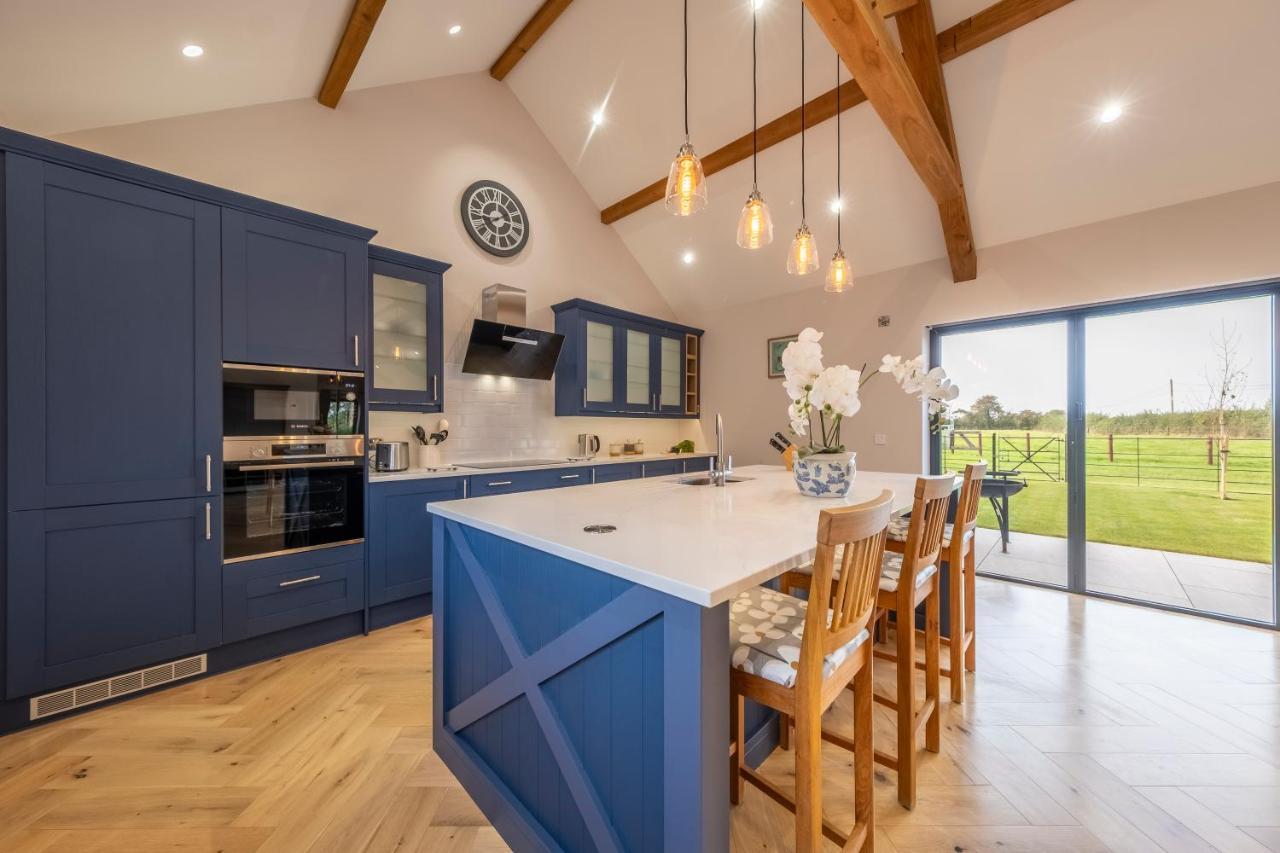 Holiday home Large Immaculate Rural Conversion - The Milking Parlour *